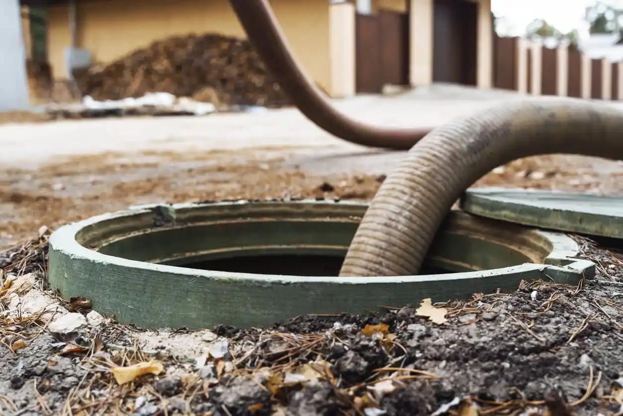 septic tank services Thomasboro